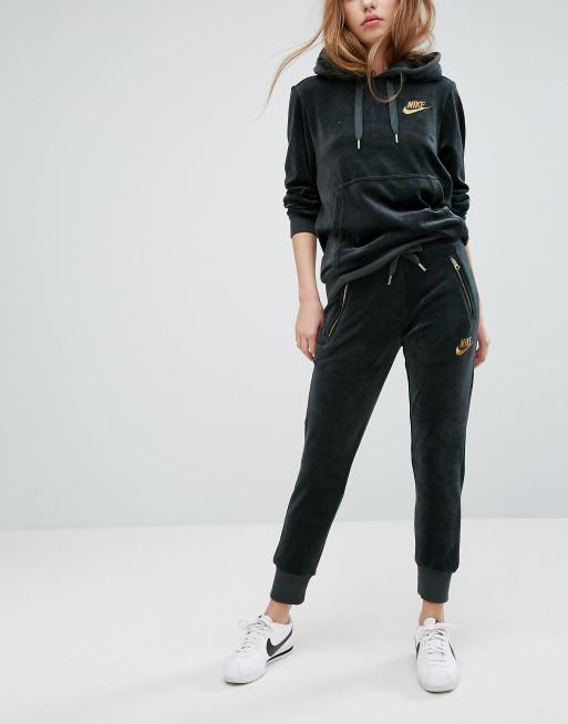 Nike sales velour sweatpants