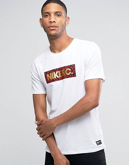 antenne redactioneel Allerlei soorten Nike - FC - T-shirt met rechthoekig logo in wit | ASOS
