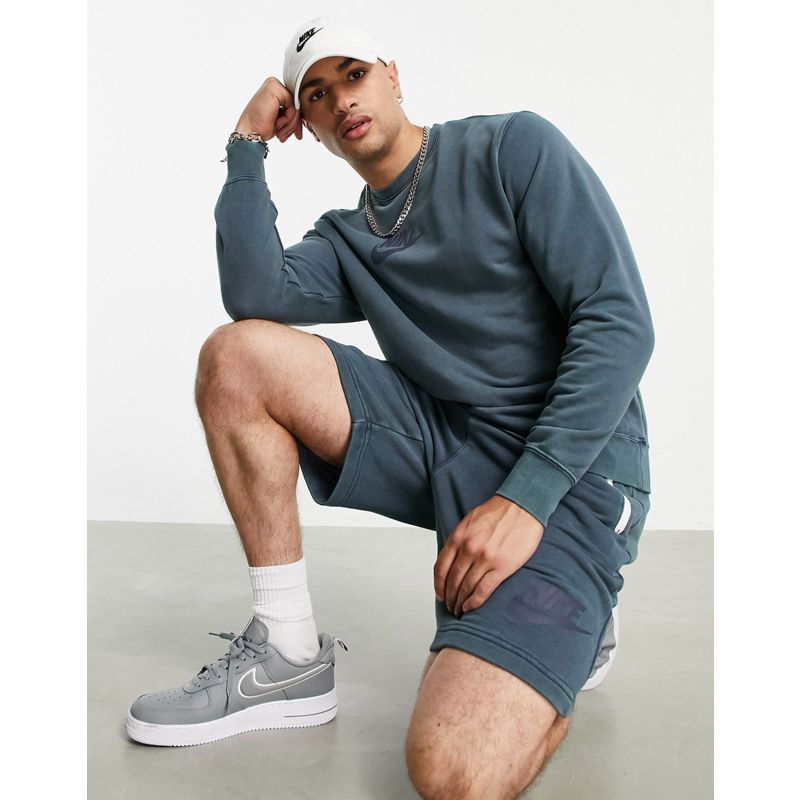 Uomo Pantaloncini Nike - Completo tuta sportiva con pantaloncini blu slavato