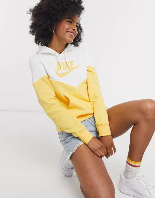 Nike felpa gialla sale