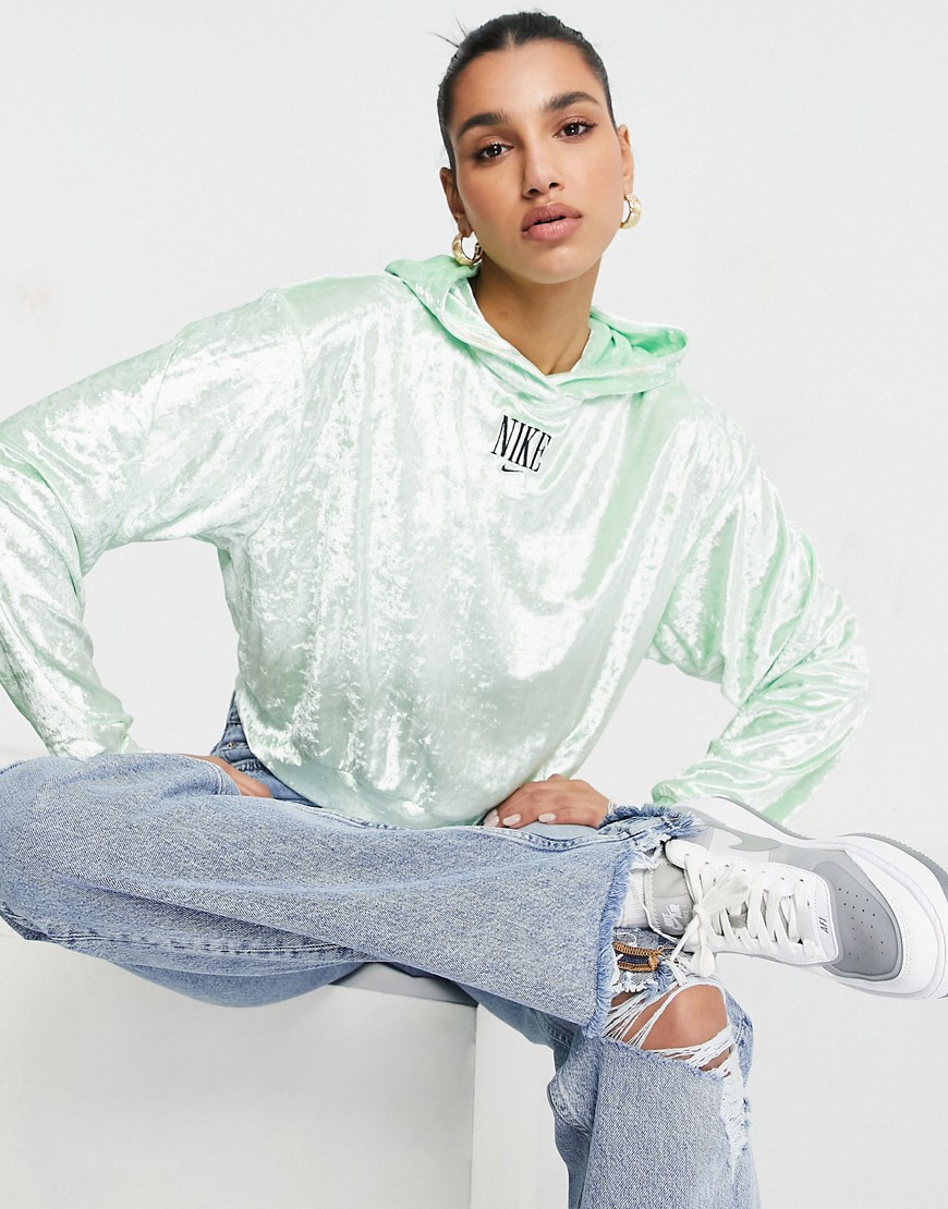 Nike Femme velvet hoodie in green