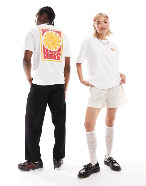 Nike – Festival – Biały T-shirt z nadrukiem na plecach , 4 z 4