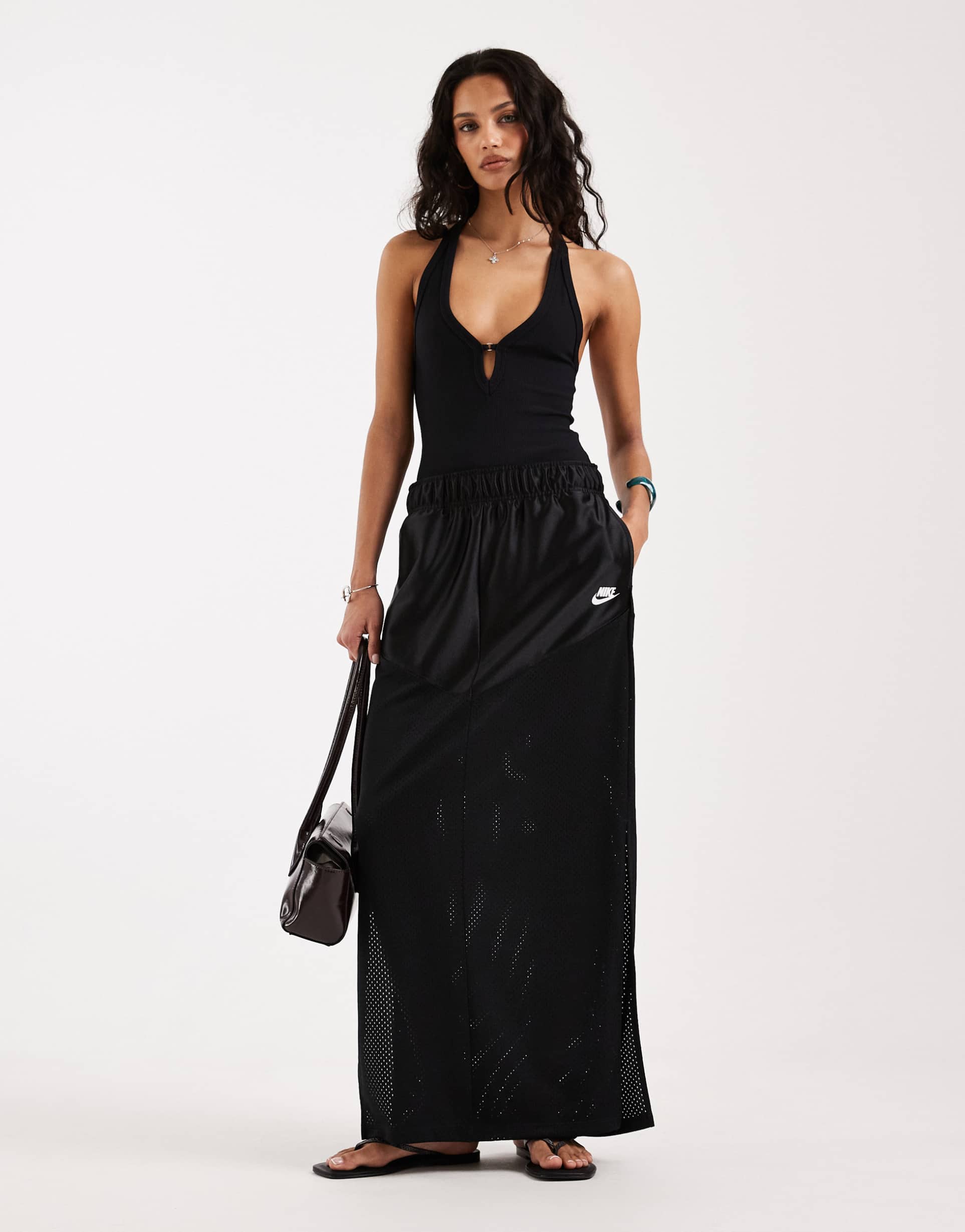 nike festival maxi skirt in black