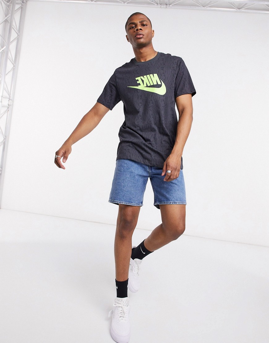 Nike - Festival - T-shirt in donkergrijs