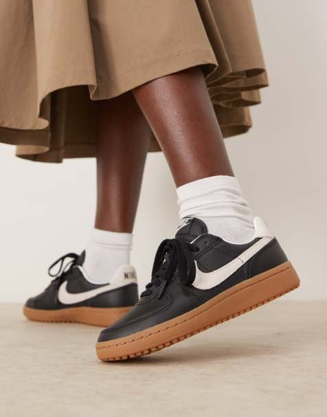 Nike Field General 82 SP trainers in black and sail - view 1