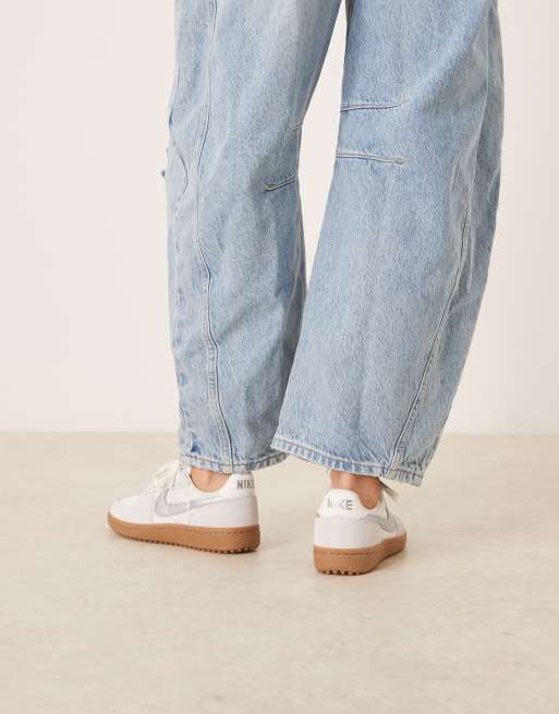 Nike - Field General - Gehaakte sneakers in grijs en zilver, 3 van 5