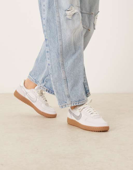 Nike - Field General - Gehaakte sneakers in grijs en zilver, 4 van 5