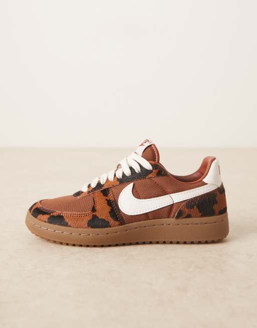 Nike Field General Pony Hair trainers in brown, 2 of 5