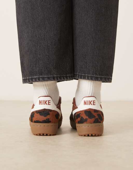 Nike Field General Pony Hair trainers in brown, 3 of 5