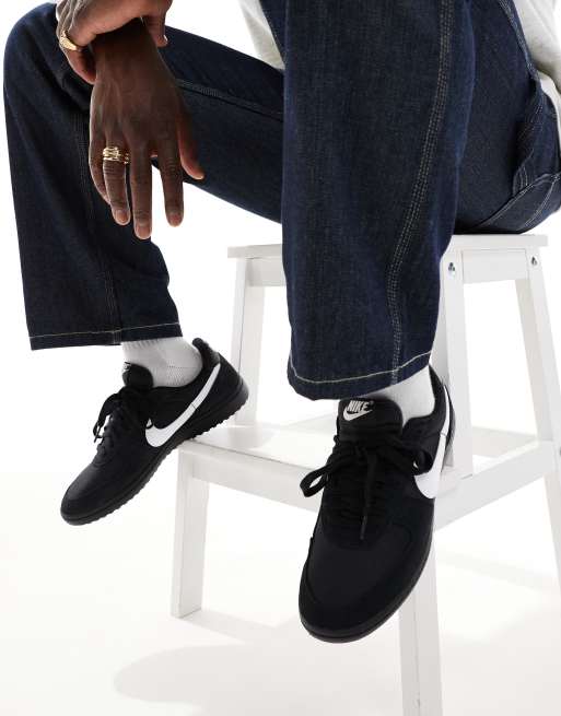 Nike Field General sneakers in black and white | ASOS