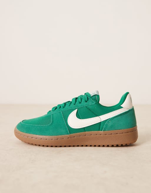 Nike Field General sneakers in green and white | ASOS