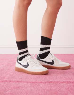 Nike Field General Sneakers In Neutral