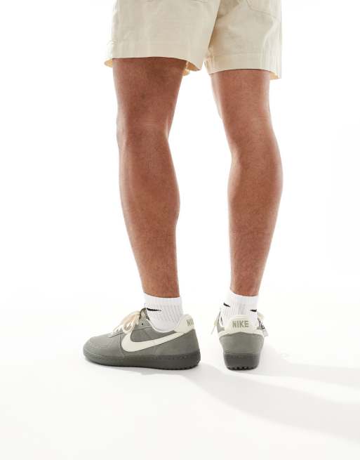 Nike Field General sneakers in khaki and black, 3 of 5