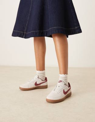 Nike Field General Sneakers In White