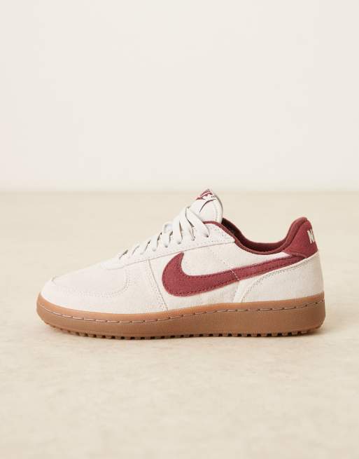 Nike Field General sneakers in white and red, 2 of 5
