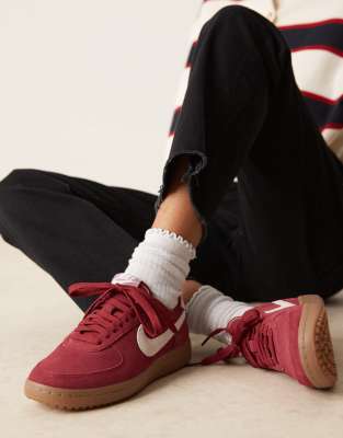Nike Field General suede trainers in red and white - view 1