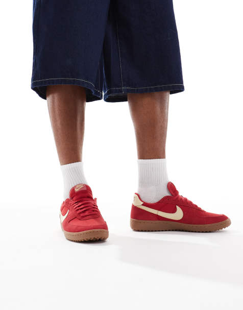 Nike Field general trainers in red - view 1