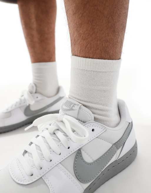 Nike Field General trainers in white and grey, 3 of 5