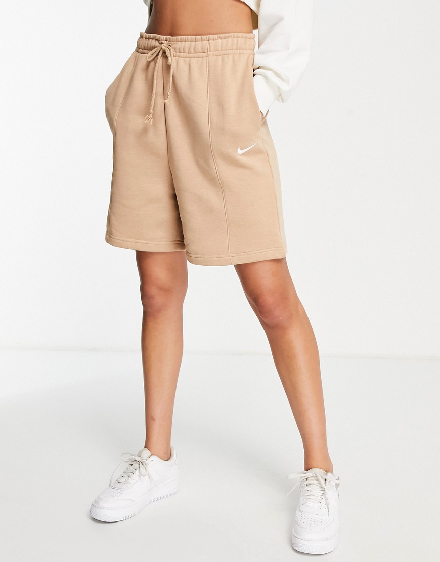 Nike Fleece high rise shorts in beige-Neutral