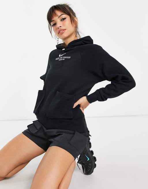 Nike - Fleece hoodie met swoosh in zwart 