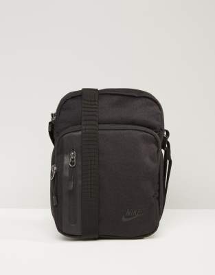 black flight bag