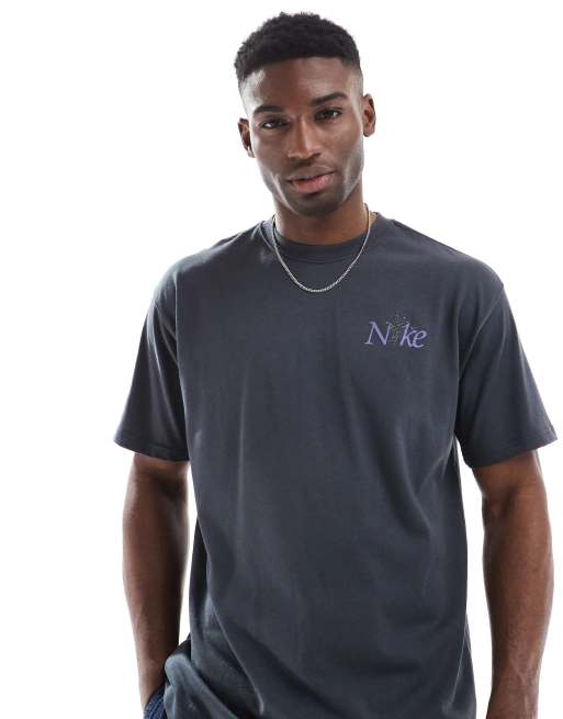 Nike flower graphic T-shirt in black