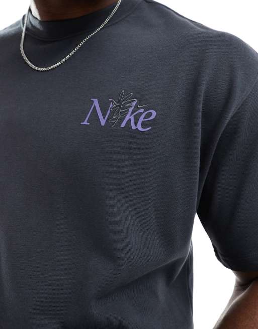 Nike flower graphic T-shirt in black