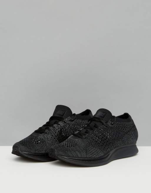 Nike Training | Nike - Flyknit Racer - Baskets - Noir Oups !