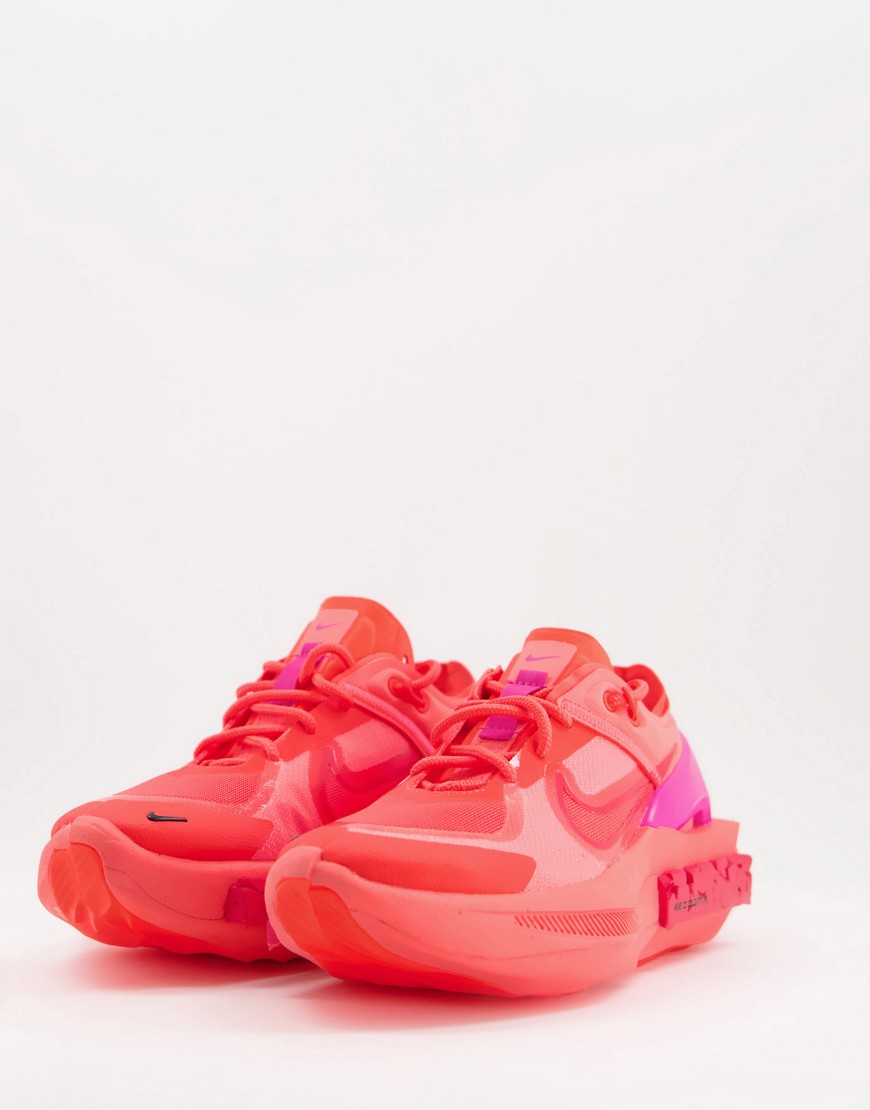 Nike Fontanka Edge sneakers in bright crimson-Red