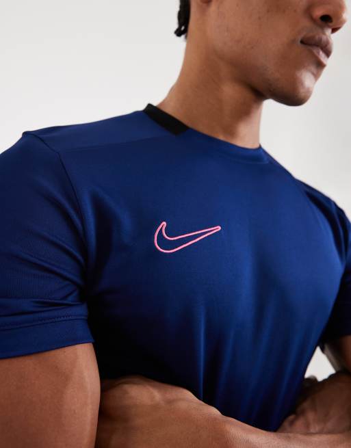 Nike Football - Academy 25 Dri-FIT - T-shirt blu navy e rosa, 5 di 5