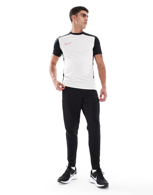 Nike Football Academy 25 Dri-FIT t-shirt in cream