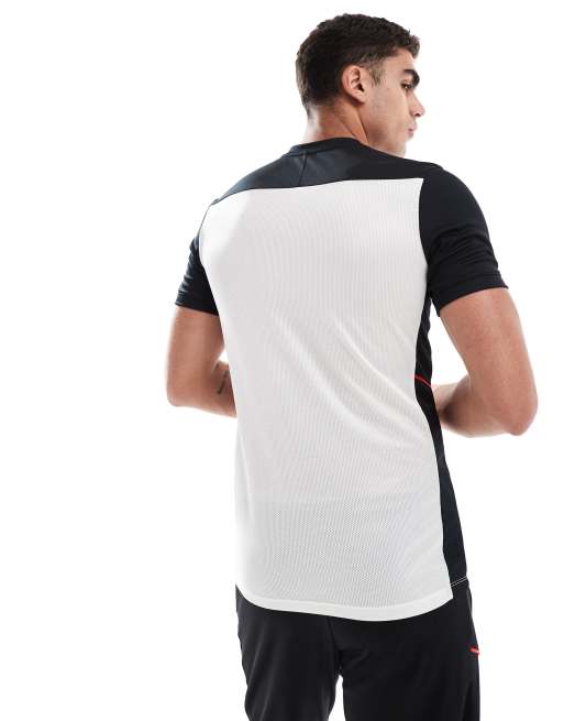 Nike Football Academy 25 Dri-FIT t-shirt in cream