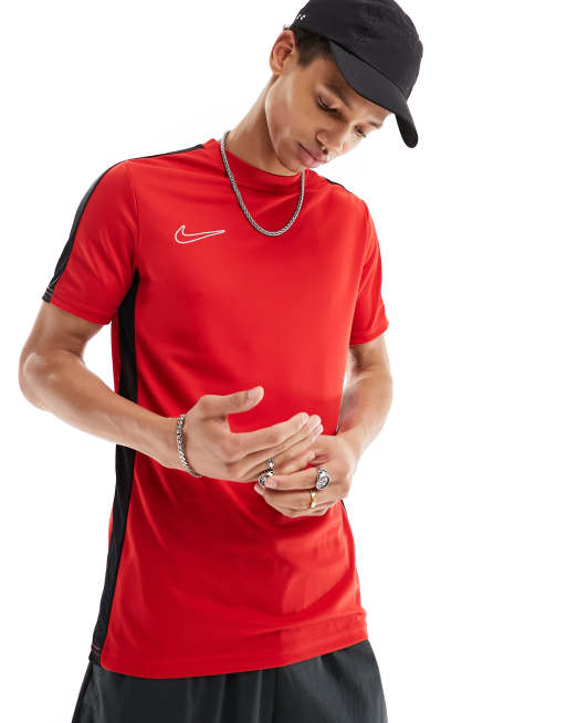 Nike Football – Academy Dri-Fit – Czerwony T-shirt ze wstawkami 