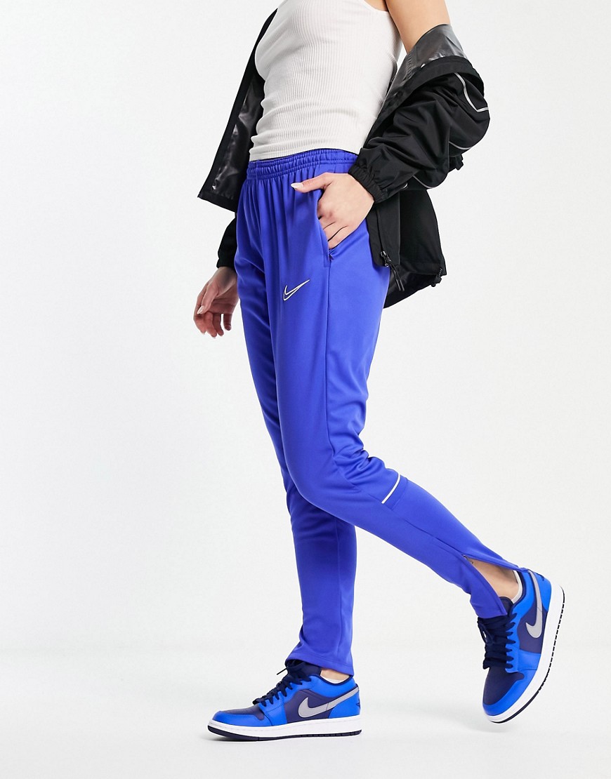 nike football academy dri-fit joggers in blue