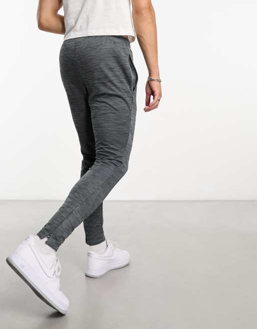 Sports direct grey online nike joggers