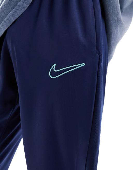 Nike joggers with zipper sales
