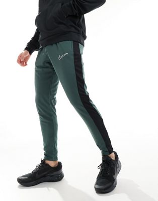 Nike Football Academy Dri-FIT panelled joggers in dark green