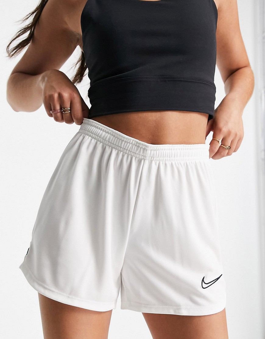 NIKE FOOTBALL ACADEMY DRY SHORTS IN WHITE