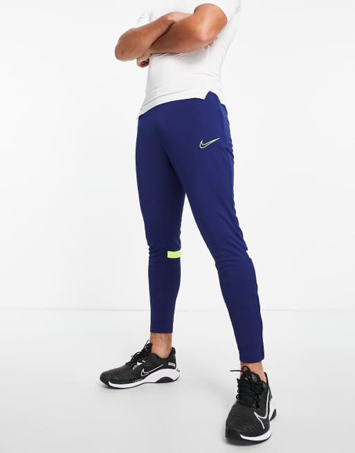 Asos discount nike jogging