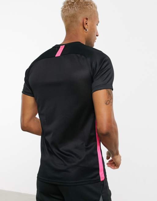 Nike black 2025 and pink shirt