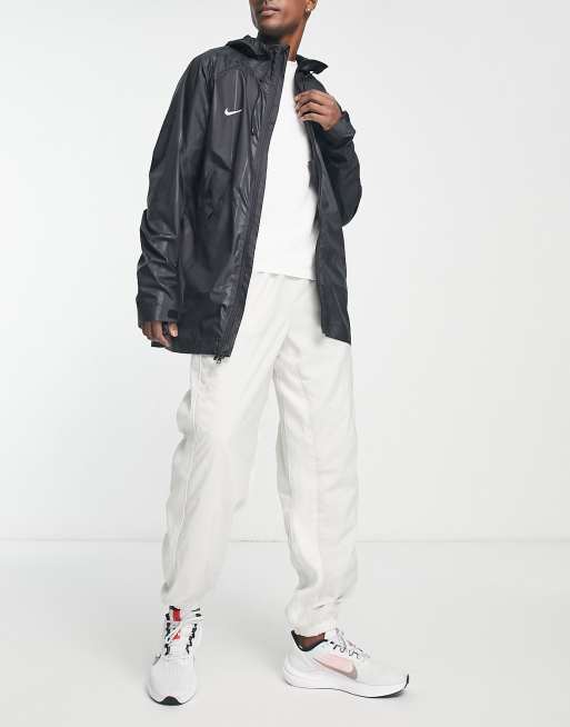 Nike rain jacket discount white