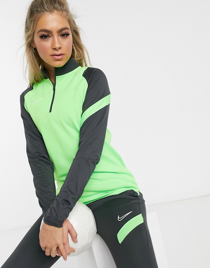 Nike Football – Academy – Neongul topp med dragkedja i halsen