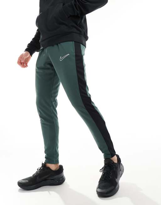 Nike Football - Academy - Pantalon de jogging en tissu Dri-FIT à empiècements - Vert foncé