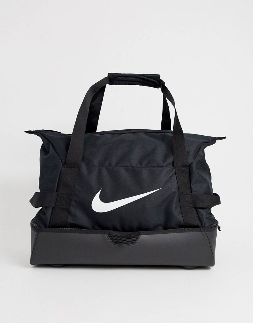 Nike – Football academy – Svart bag