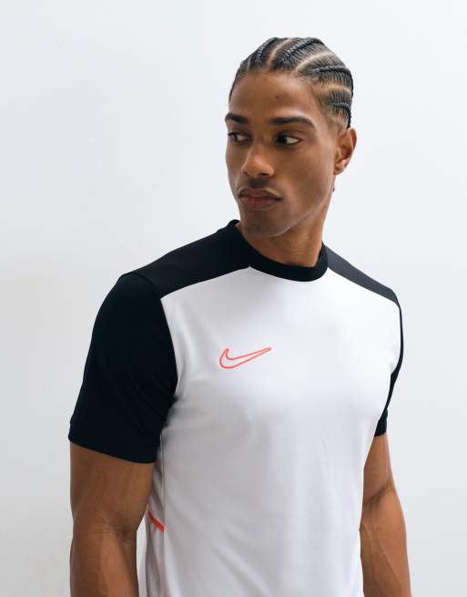 Nike Football Academy T-shirt bianca e nera, 3 di 5