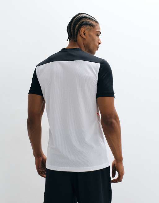 Nike Football Academy T-shirt bianca e nera, 4 di 5