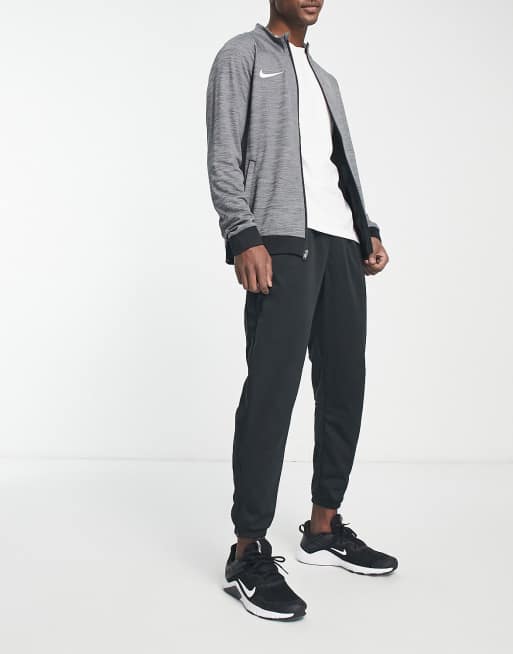 Ensemble survêtement Nike Academy noir gris sur