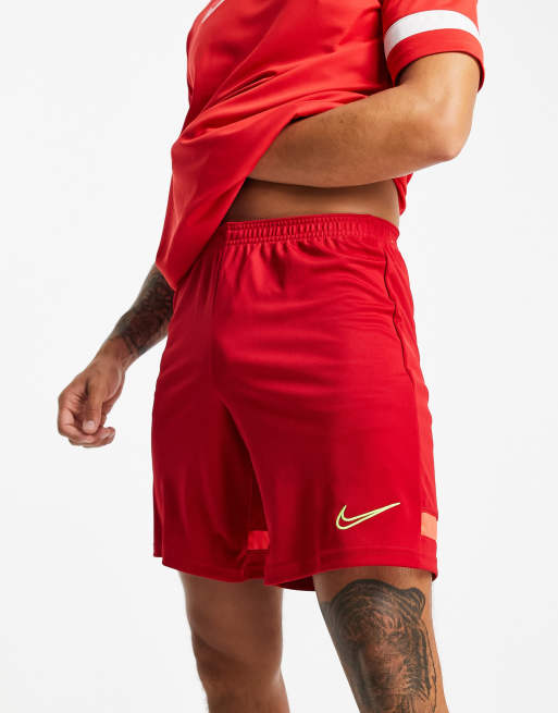 Nike dri fit outlet shorts red