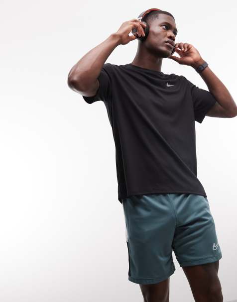 Nike Football - Dri-FIT Academy - Grå shorts med paneler - view 1