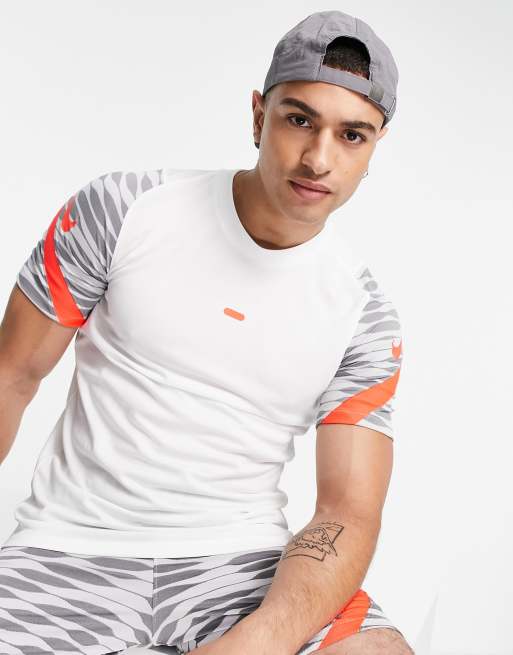 Nike Football Dri FIT Strike 21 T Shirt in WeiB ASOS